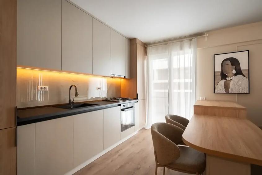 Apartament cu 3 camere decomandat, mobilat în Progresul