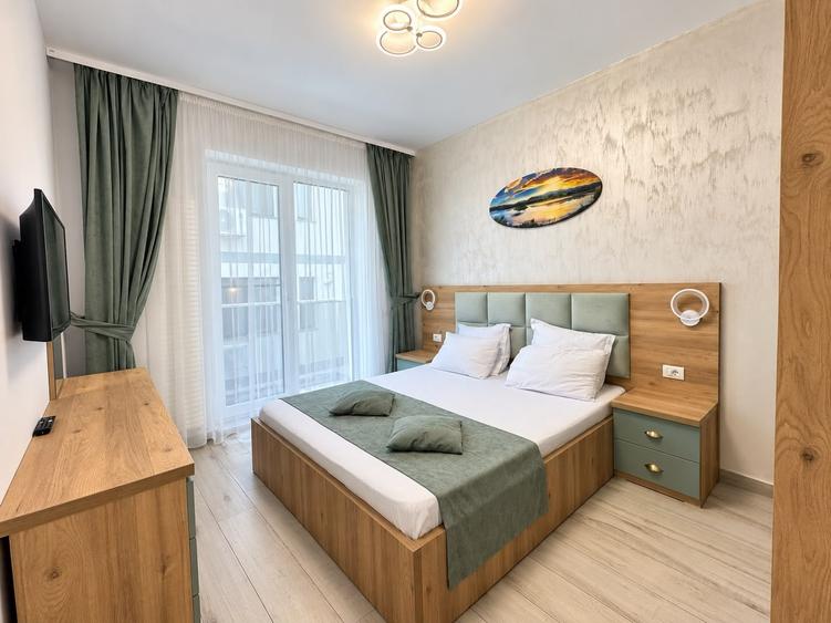 Apartament cu 2 camere semidecomandat, mobilat în Mamaia-Sat