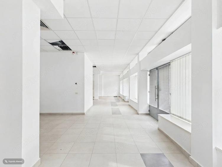 Spațiu comercial, de 137 mp, în Iosia