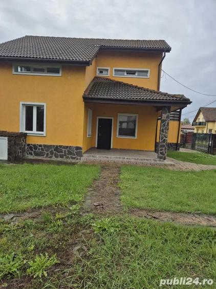 Casa ,Vila de vanzare zona Selgros ,Ernei - 1