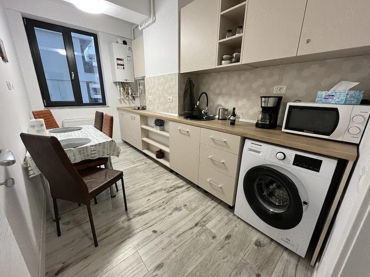 Apartament cu 2 camere decomandat în Mamaia