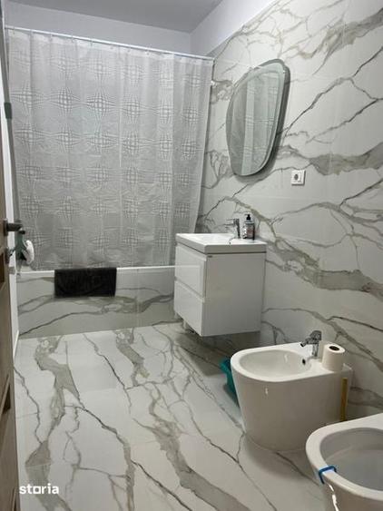 Inchiriere Apartament Sector 4 - 8