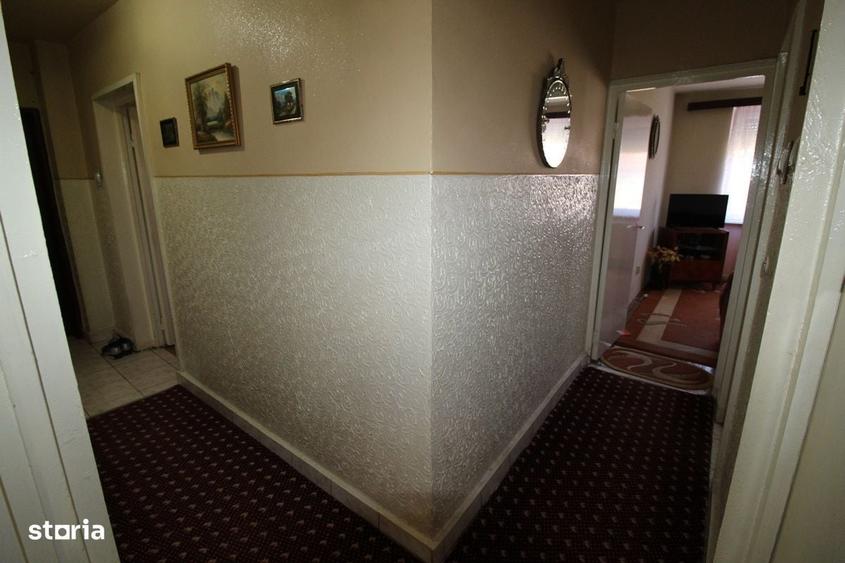 Apartament cu 4 camere în Batiz