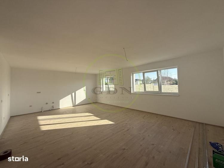 Casă cu 4 camere cu Teren 500 Mp în Central