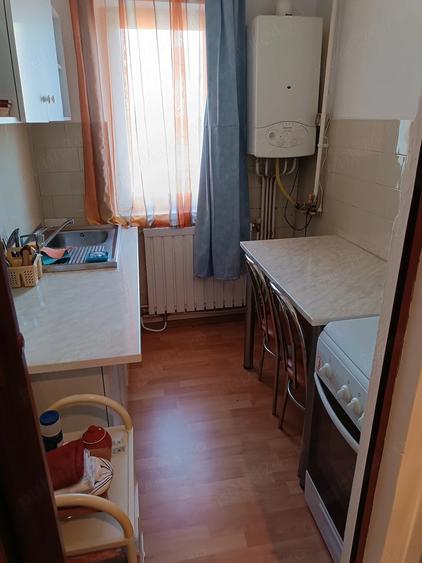Apartament cu 2 camere semidecomandat în Est