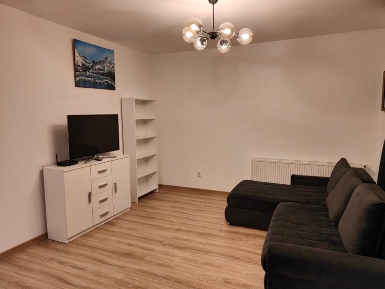 Apartament cu 2 camere decomandat, mobilat în Lazaret