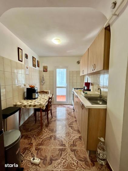 Apartament de inchiriat, 2 camere, semidecomandat, 45 mp, Nicolina - 4