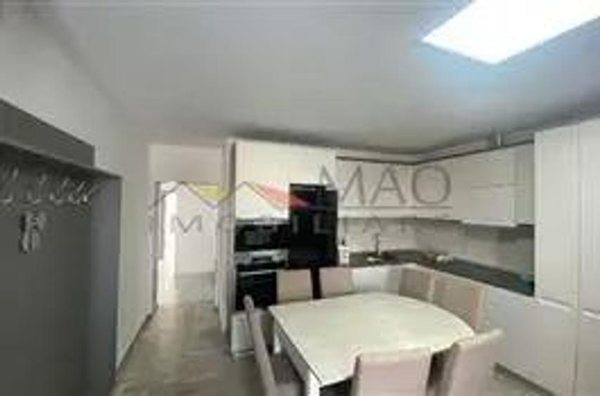 Semicentral - Vanzare casa - Str. Caraiman - 4