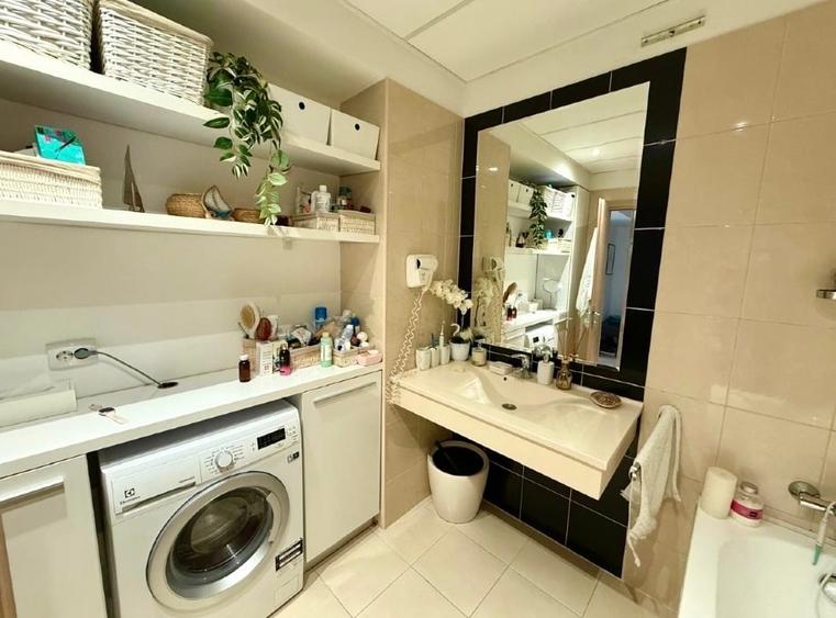 Apartament cu 2 camere semidecomandat, mobilat în Vitan-Bârzești