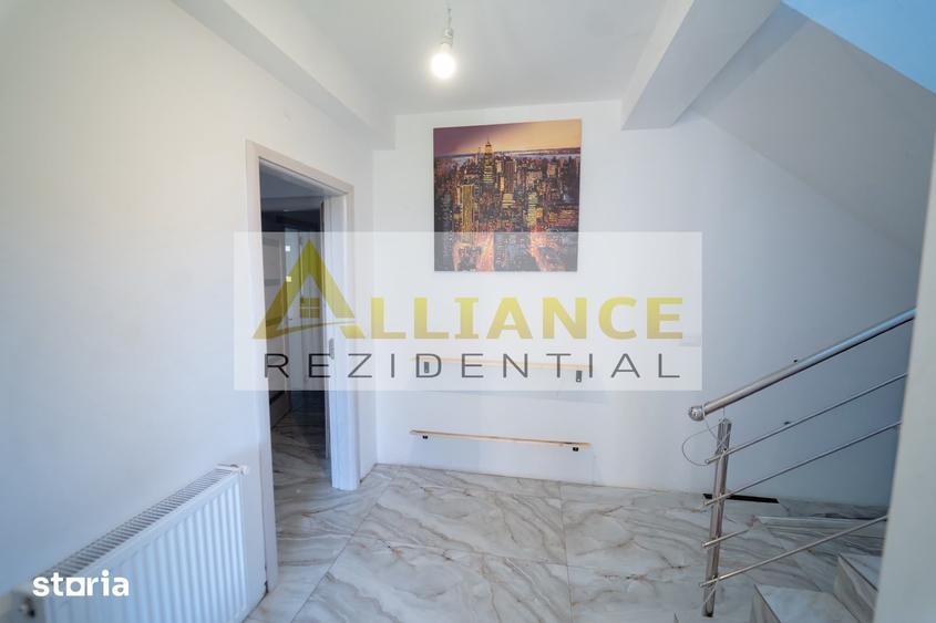 Casă cu 4 camere cu Canalizare în Berceni