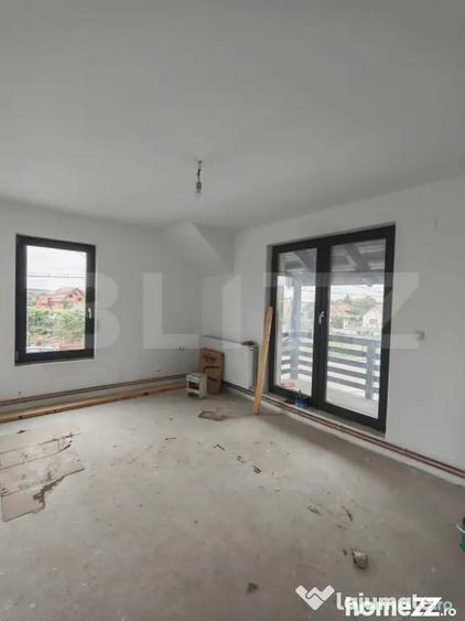 Casă cu 2 camere cu Teren 1400 Mp în Mihai Viteazu