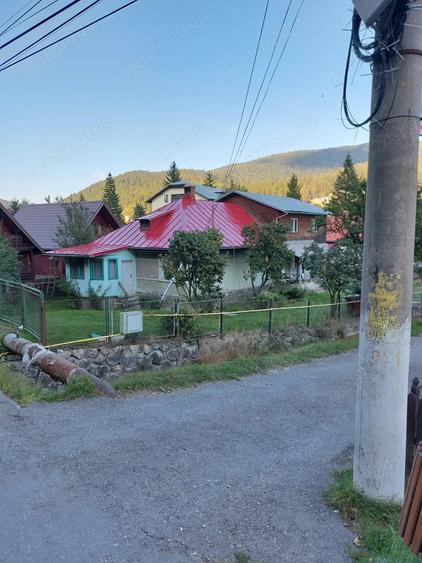 Casă cu 4 camere cu Teren 700 Mp în Central