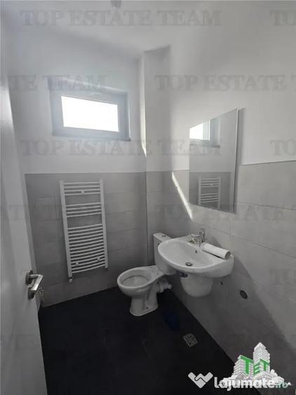 Casă cu 4 camere cu Teren 400 Mp în Dragomirești-Deal
