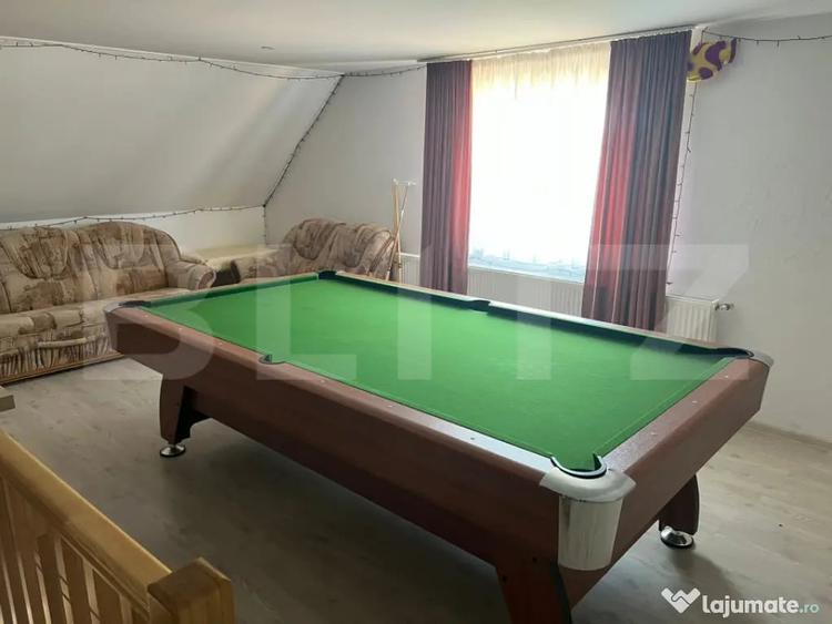 Casă cu 7 camere cu Teren 1083 Mp în Reghin