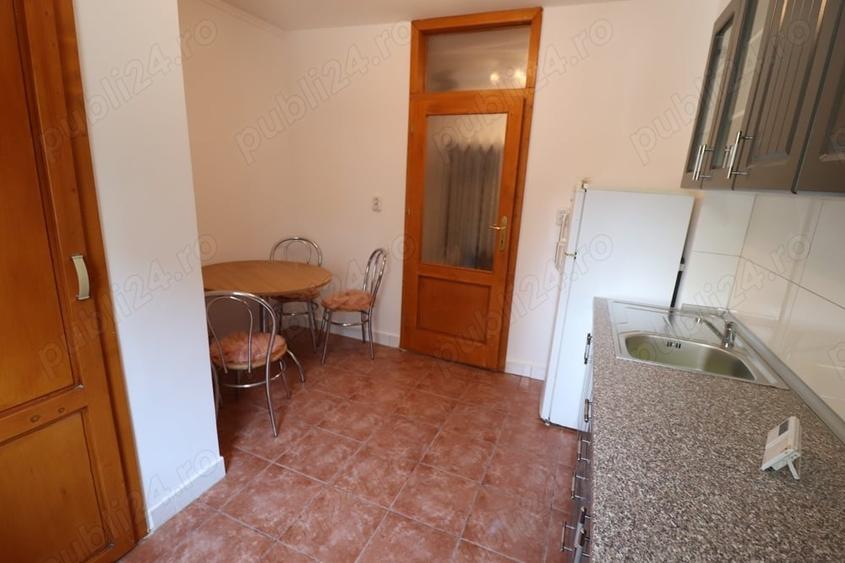 Apartament cu 3 camere decomandat în Șagului
