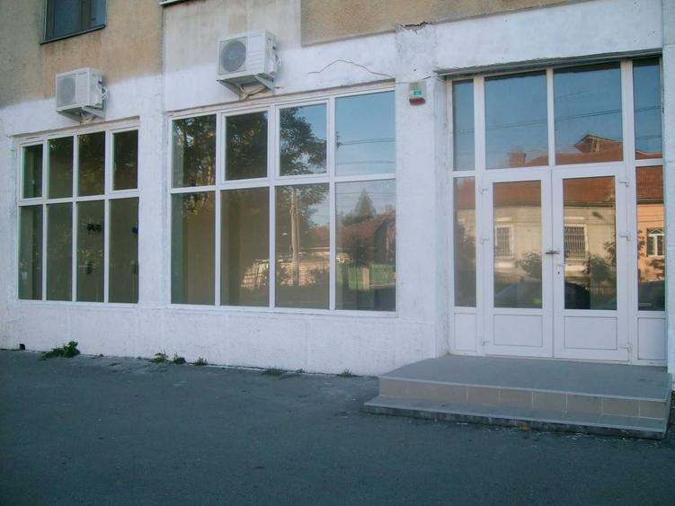 Casă cu 3 camere în Dâmbovița