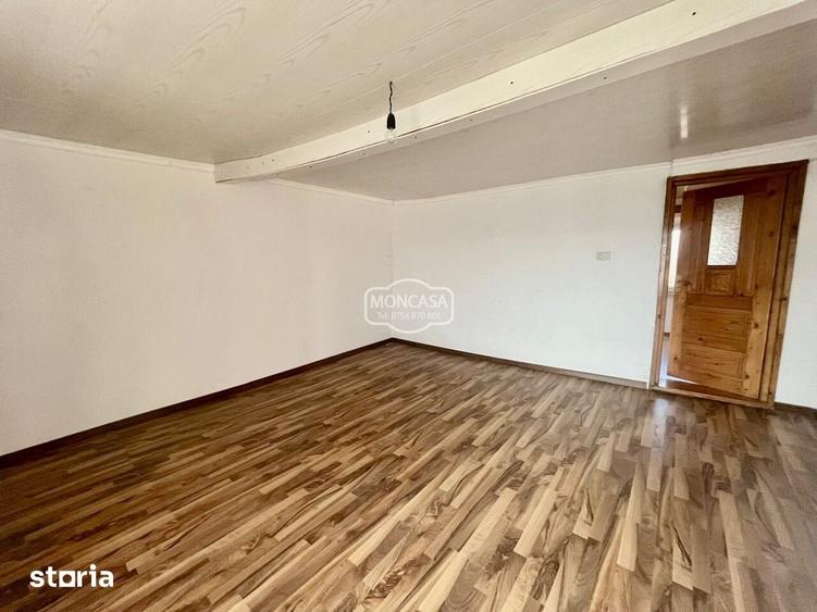 Casă cu 3 camere cu Teren 1050 Mp în Central