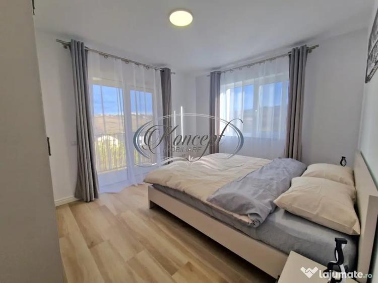 Apartament cu 4 camere semidecomandat în Borhanci