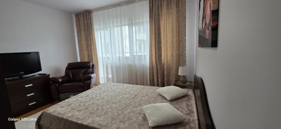 Apartament cu 2 camere decomandat, mobilat în Podul de Fier
