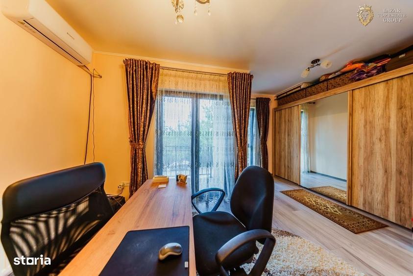 Casă cu 4 camere în Julița