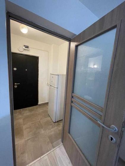 Garsonieră decomandată în Brazda lui Novac