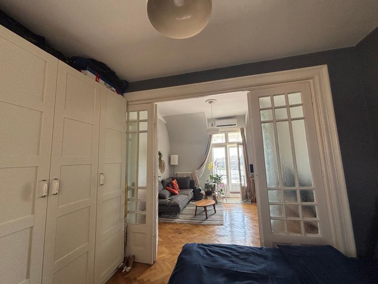 Apartament cu 2 camere decomandat în Cișmigiu