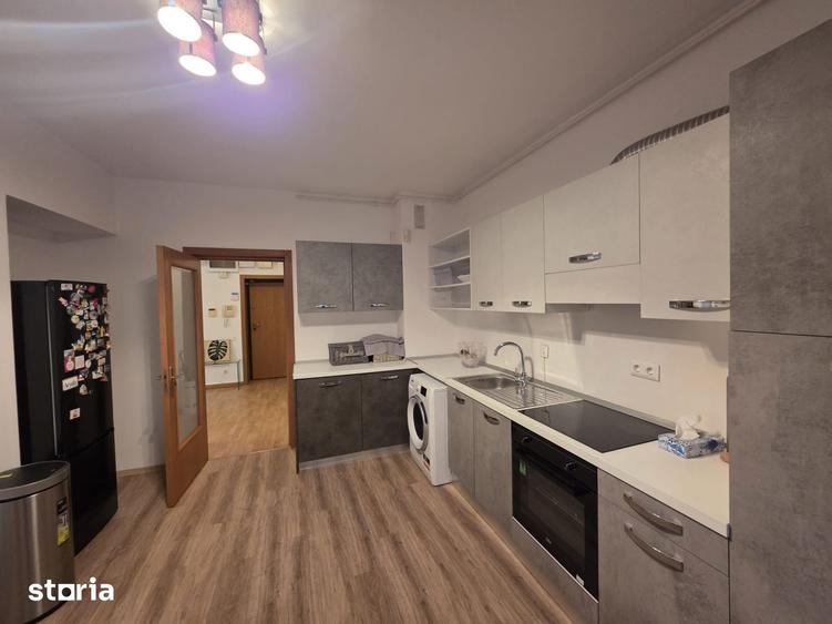 Apartament cu 4 camere în Herăstrău
