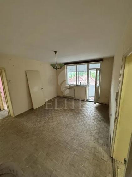 Apartament cu 2 camere semidecomandat în Grigorescu