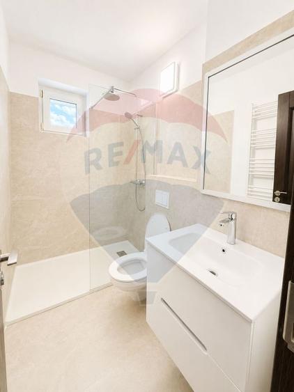 Apartament 2 camere de închiriat / Vedere superbă către parc - 7