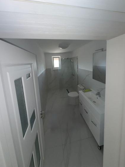 Casă cu 3 camere cu Canalizare în Cetate