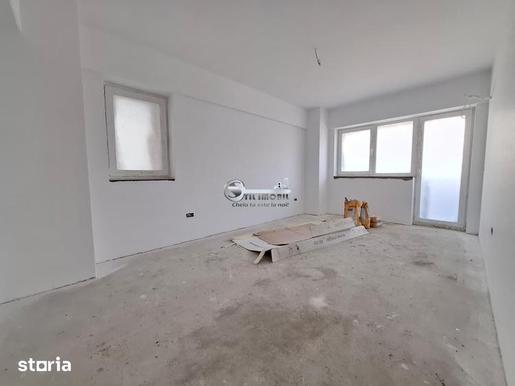 Apartament cu 2 camere decomandat în Galata