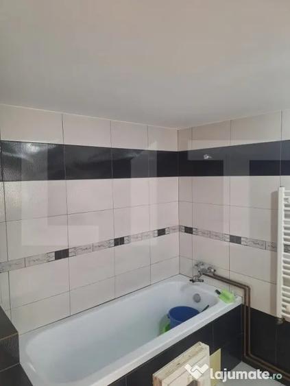 Casă cu 4 camere cu Teren 495 Mp în Central