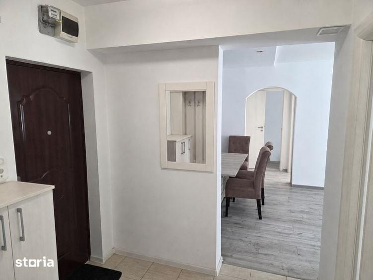 Apartament cu 3 camere în Hărmanului