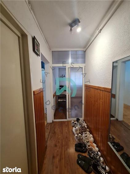 Apartament cu 3 camere decomandat, mobilat în Griviței