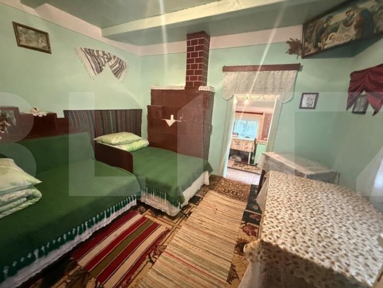 Casă individuală cu 2 camere cu Teren 2851 Mp în Leorda
