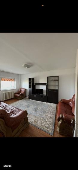 Apartament cu 3 camere în Militari