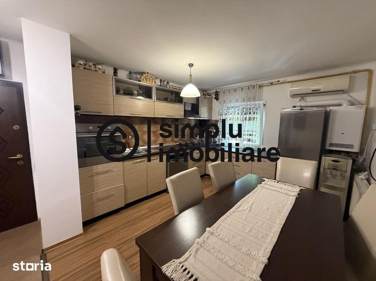 Apartament cu 4 camere în 1 Mai