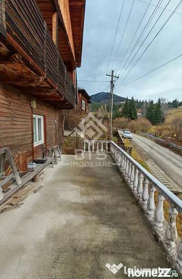 Casă cu 4 camere cu Teren 200 Mp în Colibița