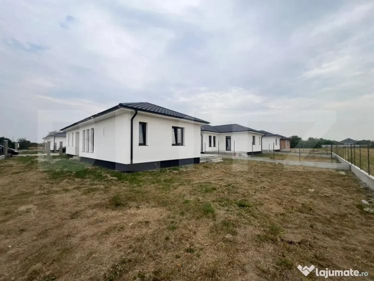 Casă cu 4 camere cu Teren 460 Mp în Central