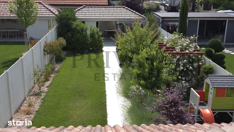 Duplex cu 4 camere cu Canalizare în Dumbrăvița