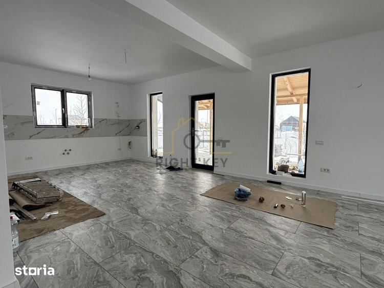 Casă cu 4 camere cu Teren 570 Mp în Tărtășești