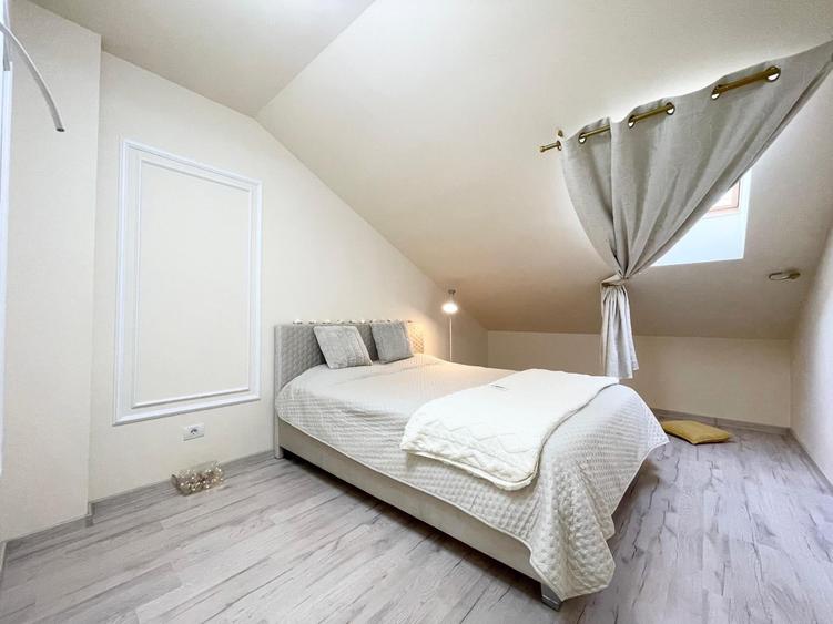 Apartament cu 2 camere semidecomandat, mobilat în Soarelui