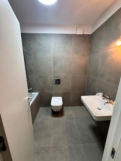 Apartament cu 3 camere decomandat, mobilat în Theodor Pallady