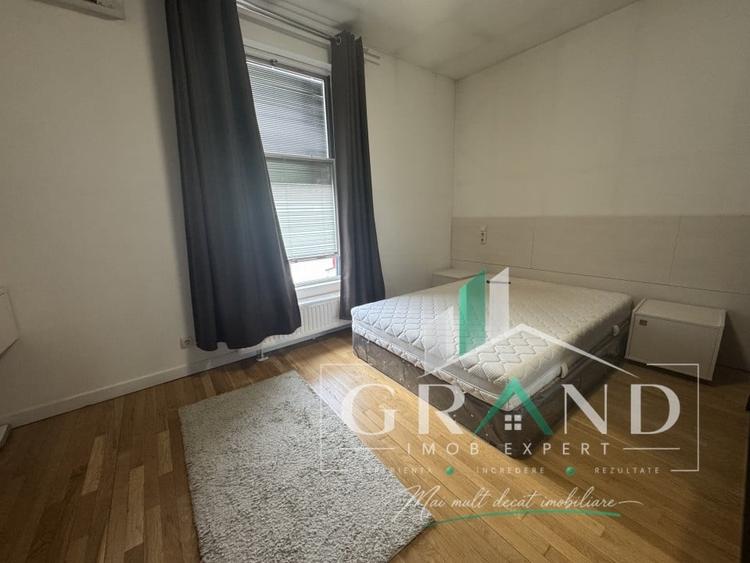 Apartament cu 2 camere semidecomandat, mobilat în Mărăști