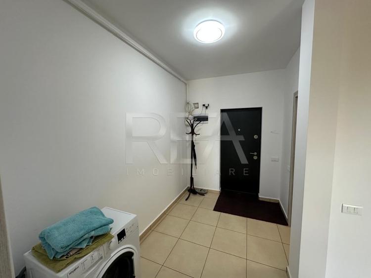 Garsonieră decomandată, mobilată în Apărătorii Patriei
