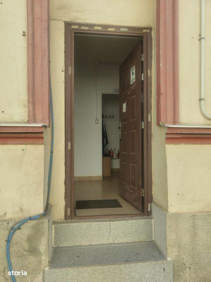 Apartament cu 4 camere în Ultracentral