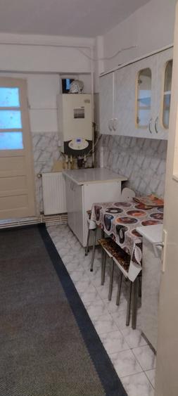 Apartament cu 2 camere semidecomandat în Micro 3