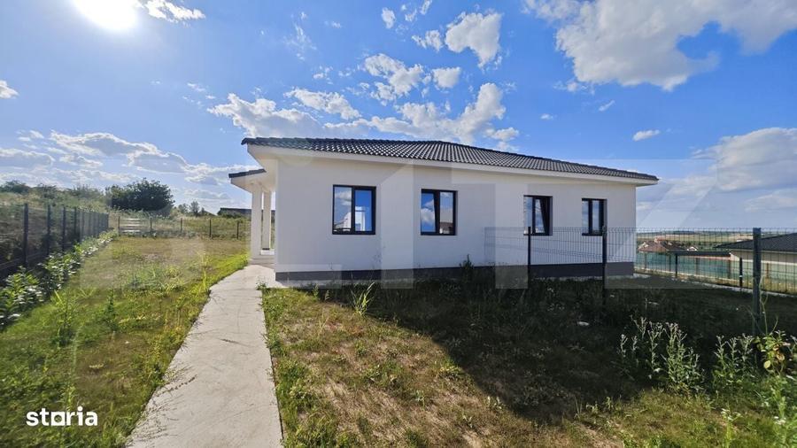 Casă cu 3 camere în Paleu