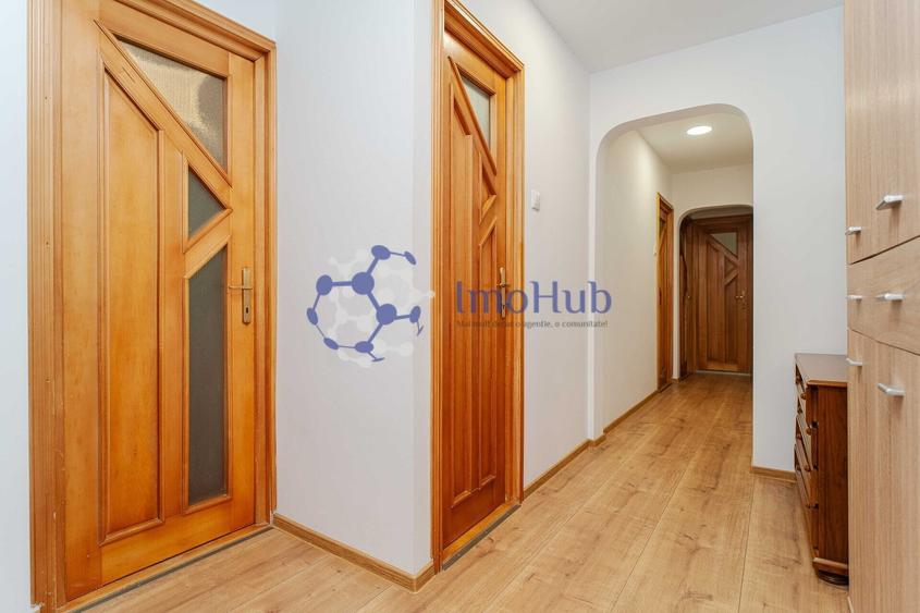 Apartament cu 3 camere în Nicolina