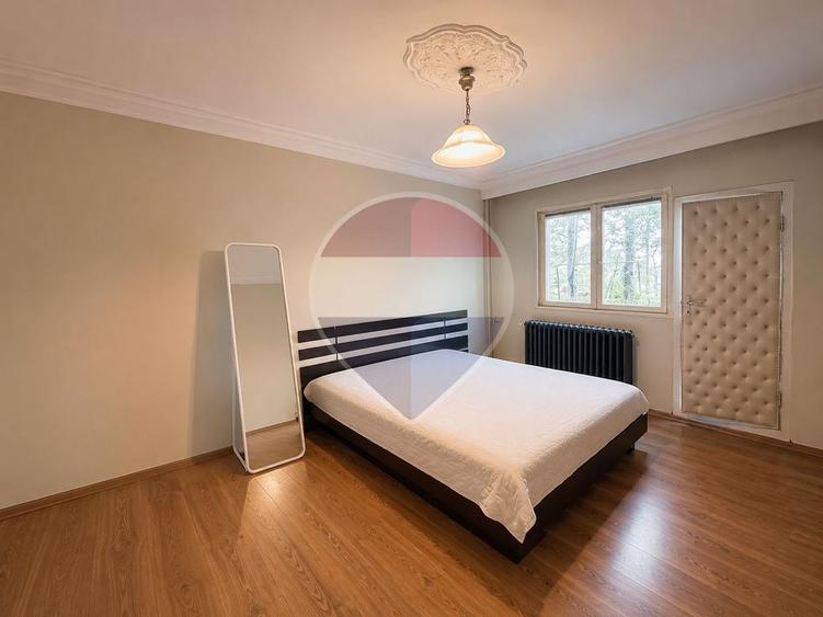 Apartament cu 3 camere decomandat, mobilat în Ștefan cel Mare